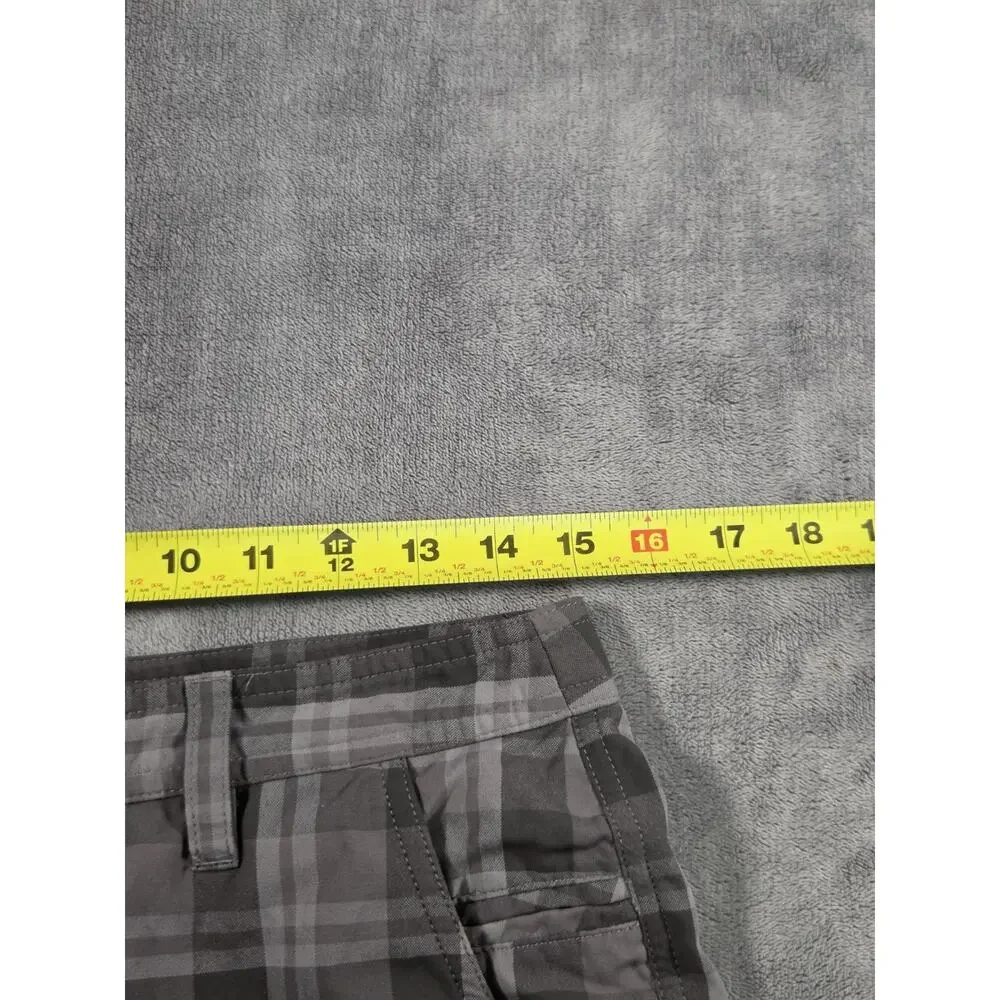 Lululemon Shorts Mens Size 32 Chino Outdoors Pockets Lightweight Gray Squares C2